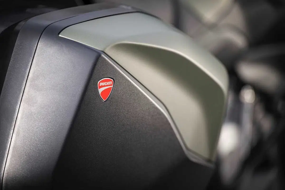 La Multistrada più leggera e facile di sempre? Abbiamo guidato la nuova Ducati V2 [VIDEO] (39)