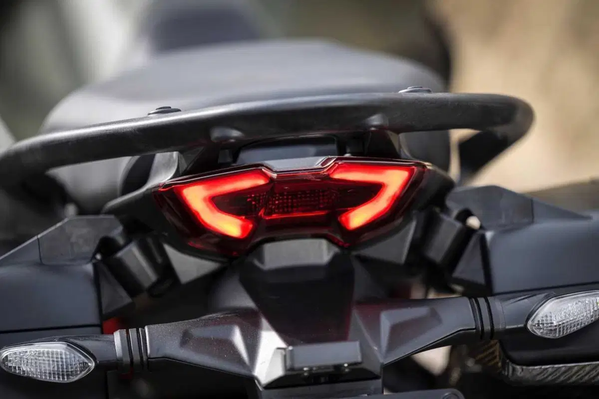 La Multistrada più leggera e facile di sempre? Abbiamo guidato la nuova Ducati V2 [VIDEO] (54)