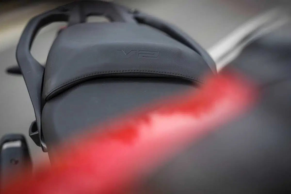 La Multistrada più leggera e facile di sempre? Abbiamo guidato la nuova Ducati V2 [VIDEO] (70)
