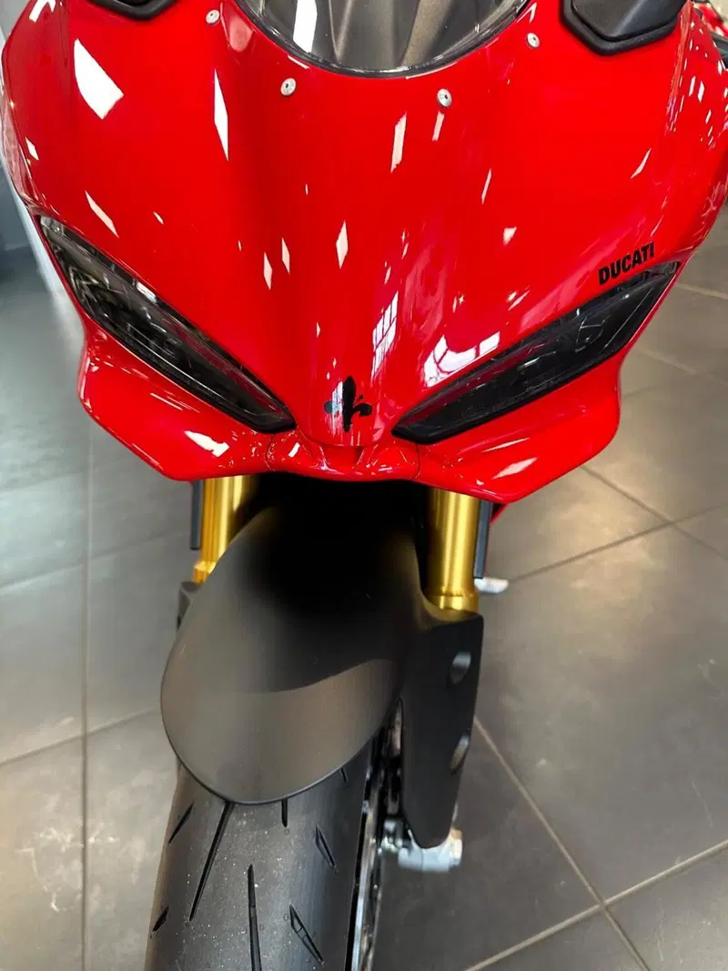 Ducati Panigale V2 S (2025 - 26) (4)