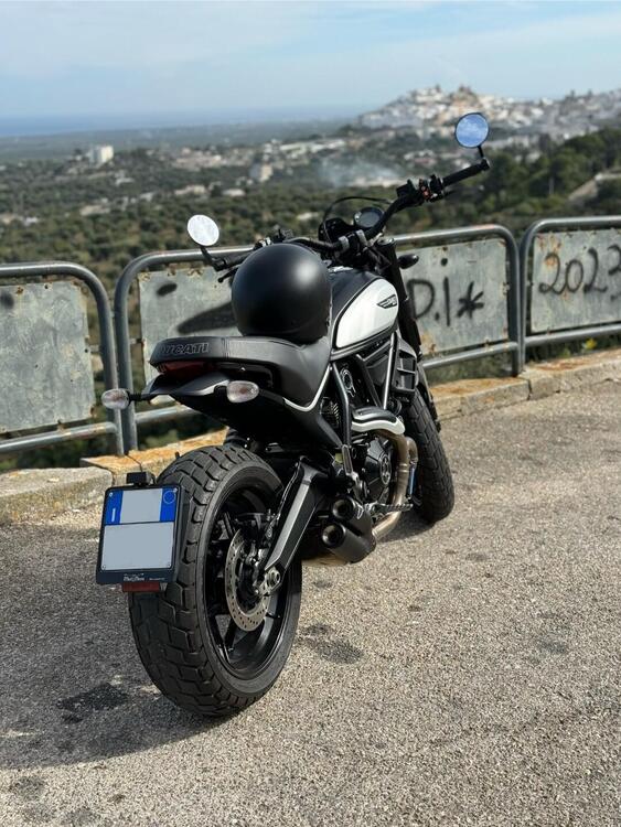 Ducati Scrambler 800 Icon Dark (2020) (2)