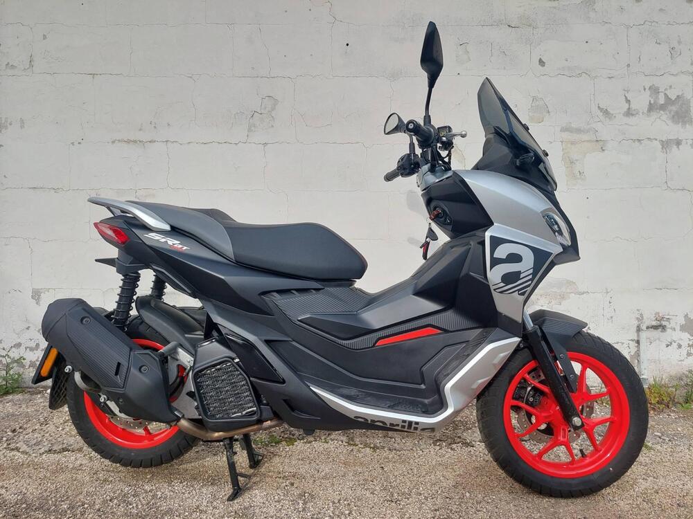 Aprilia SR GT 200 Sport (2022 - 24)