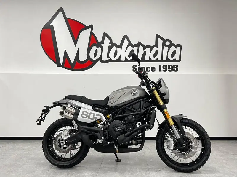Benelli Leoncino 800 Trail (2022 - 26)