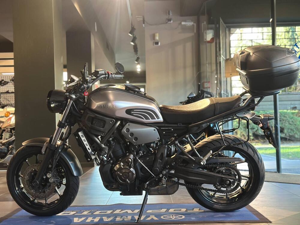 Yamaha XSR 700 ABS (2016 - 20) (2)