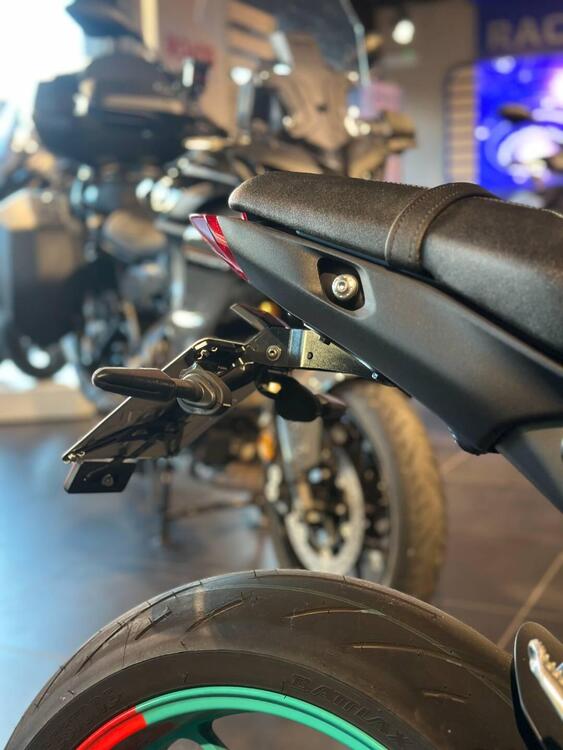 Yamaha MT-09 (2021 - 23) (5)