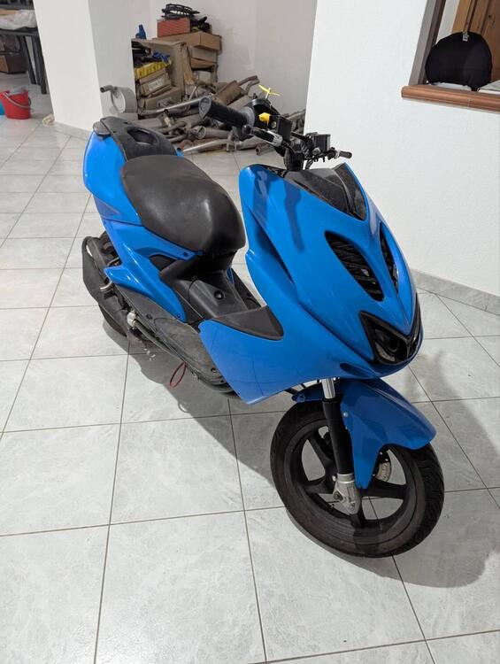 Yamaha Aerox 50 (1999 - 07) (2)