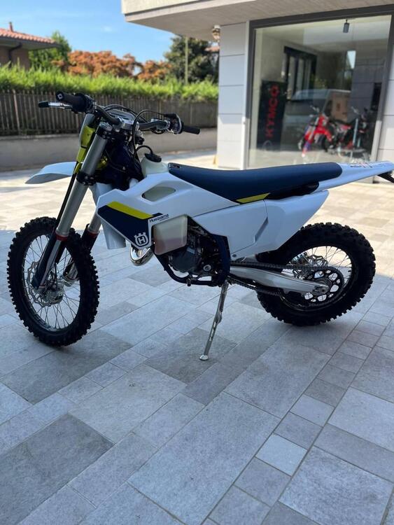 Husqvarna TE 125 (2025) (2)