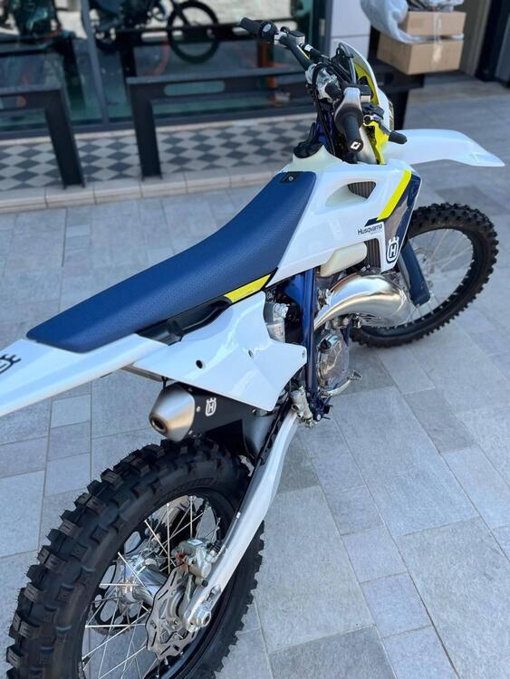 Husqvarna TE 125 (2025) (3)