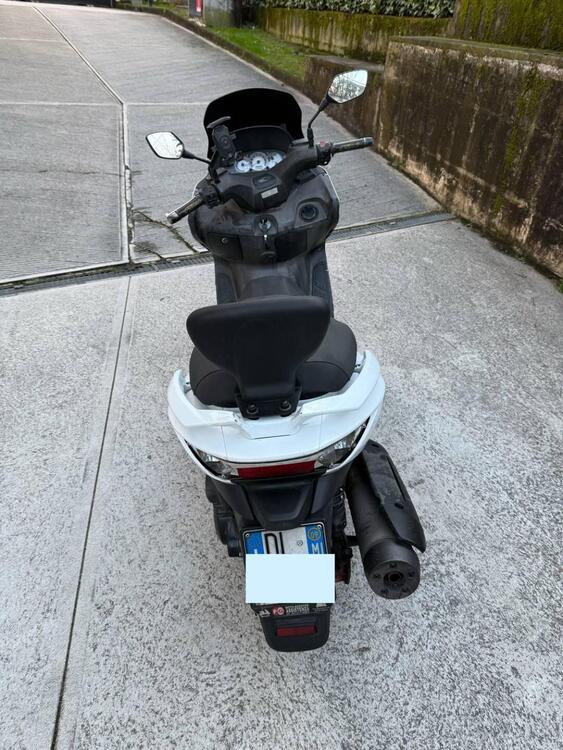 Kymco Xciting 300i R (2007 - 14) (3)