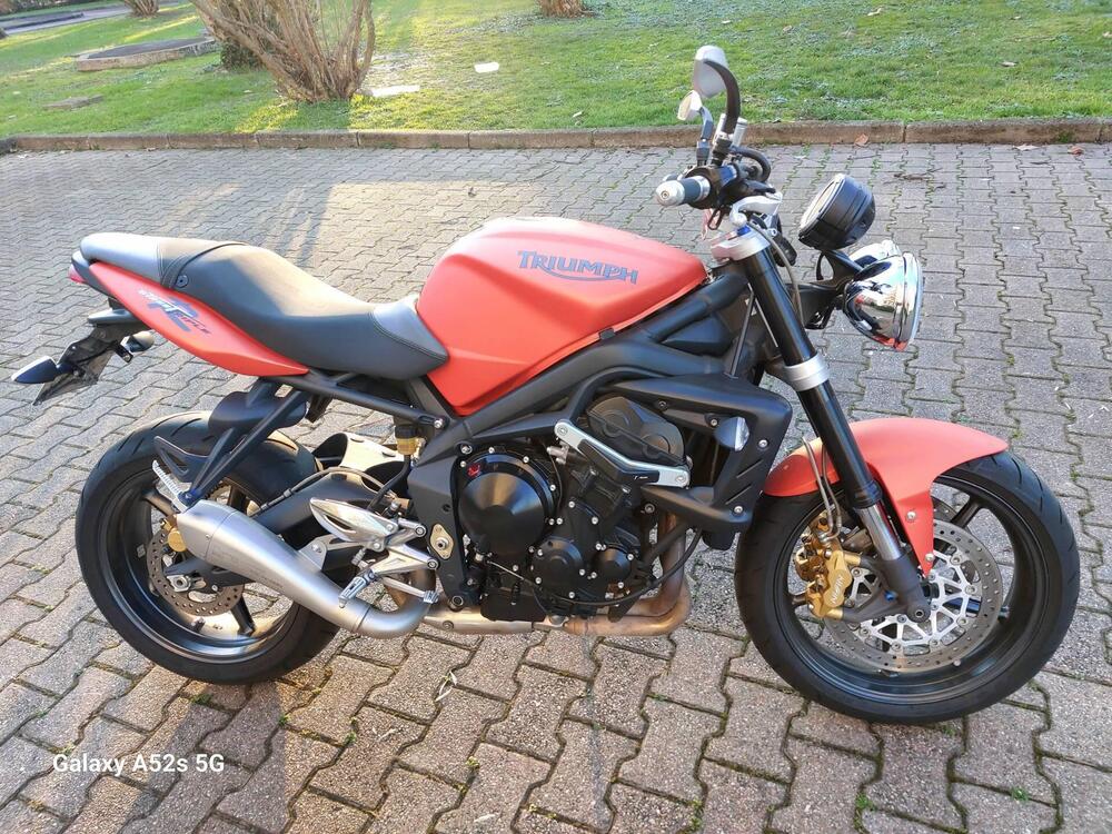 Triumph Street Triple R (2009 - 12)