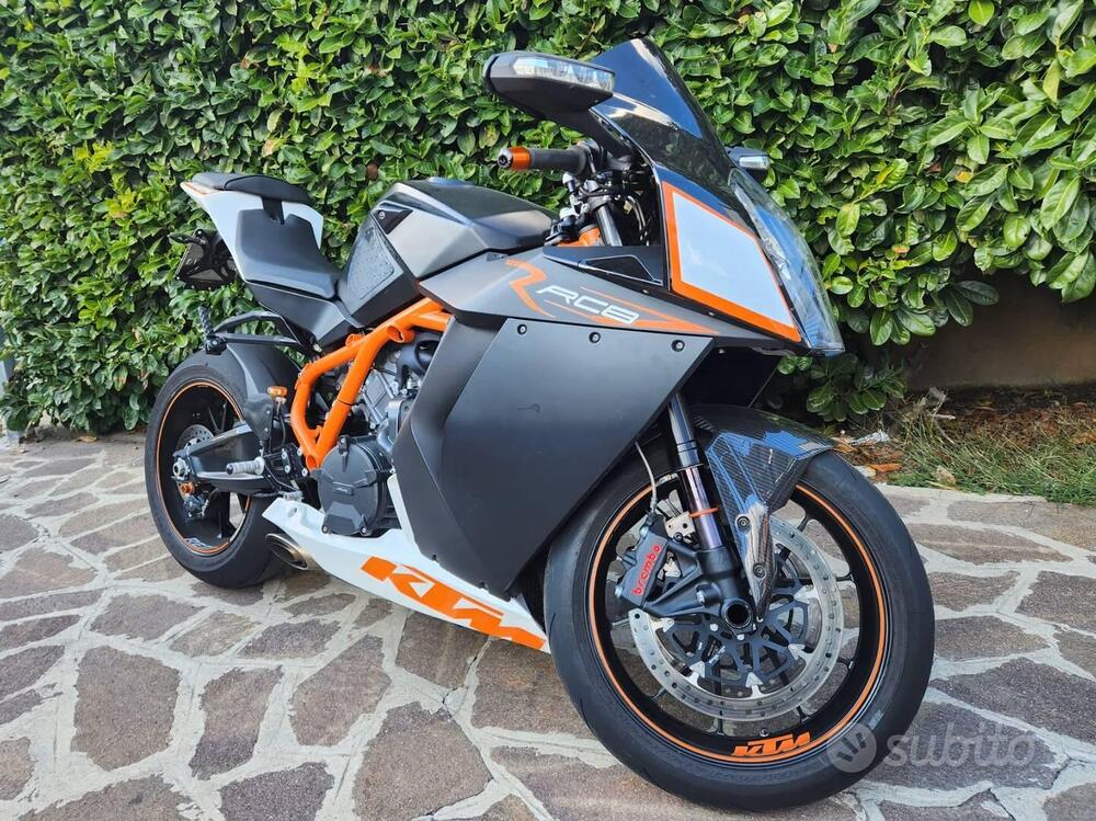 KTM 1190 RC8 R (2009 - 16) (2)