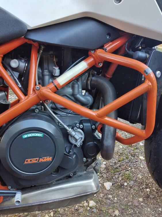 KTM 690 Duke R (2010 - 15) (4)