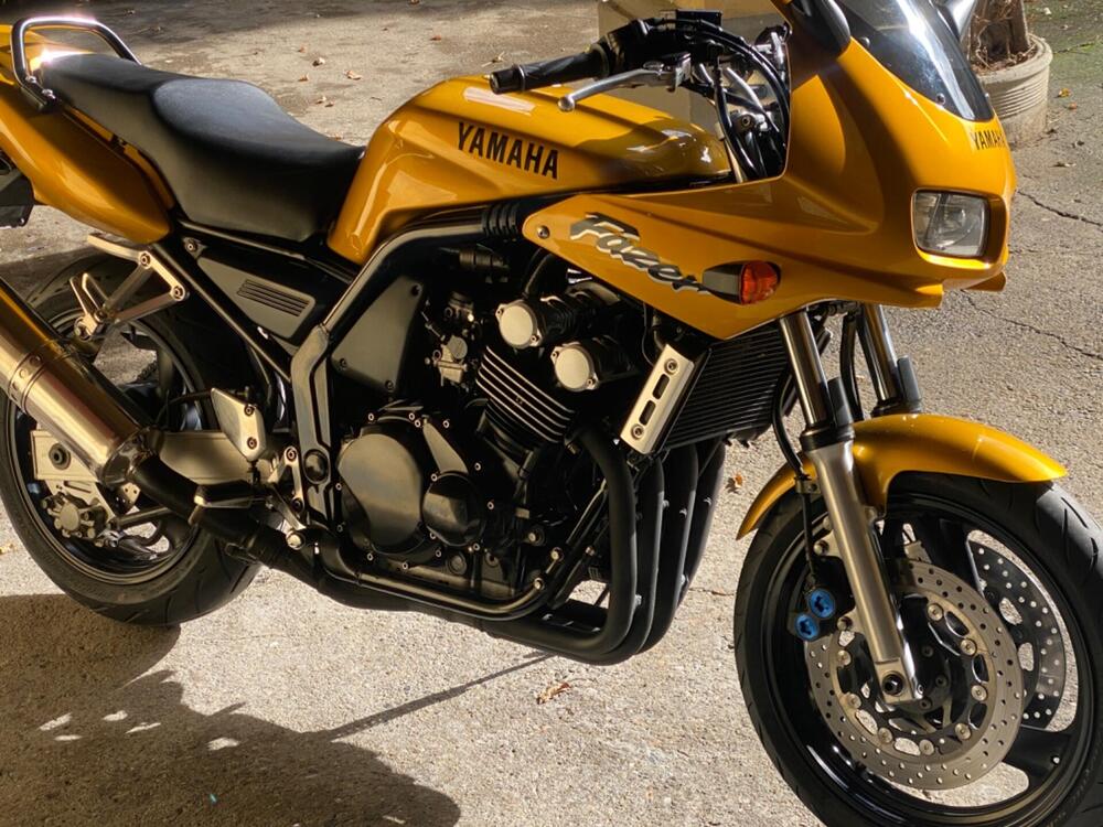 Yamaha fzs 600 fazer