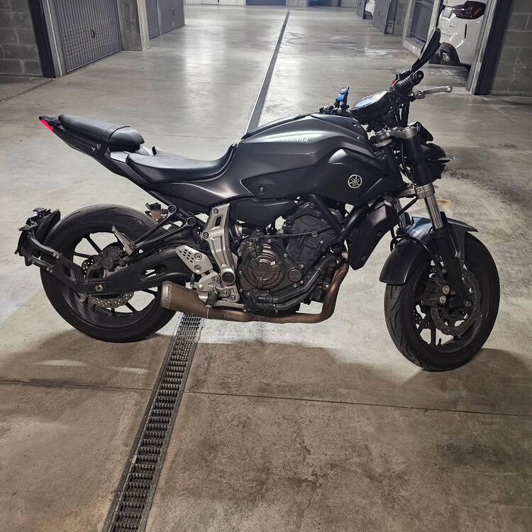 Yamaha MT-07 (2014 - 16) (2)