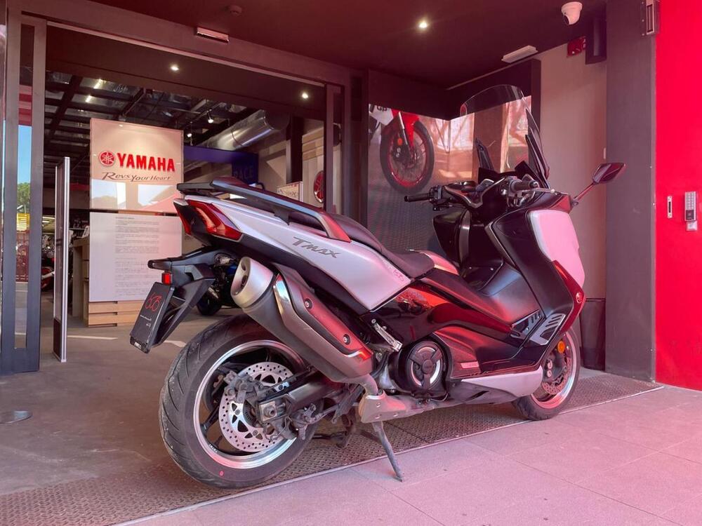 Yamaha T-Max 530 DX (2017 - 19) (2)