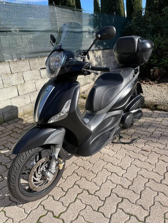 Piaggio Beverly 350 SportTouring ie ABS (2011 - 17)