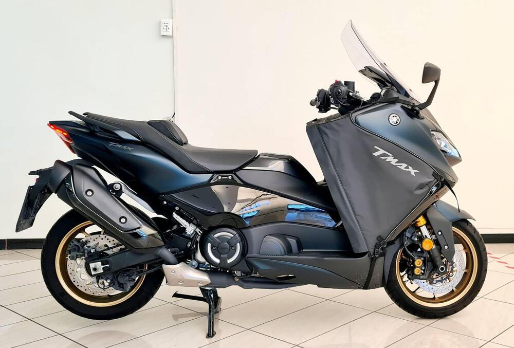 Yamaha T-Max 560 Tech Max (2022 - 24) (2)