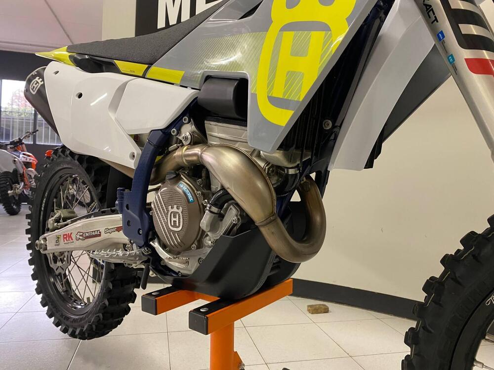 Husqvarna FC 350 (2024) (2)