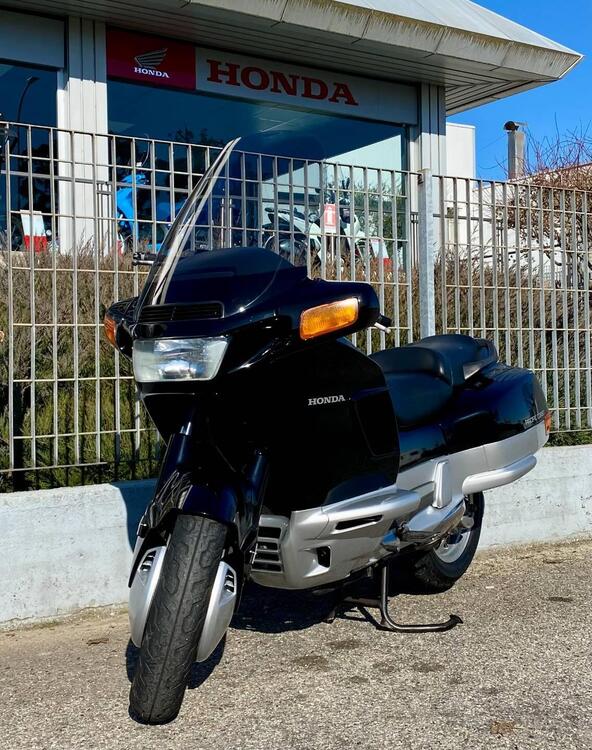 Honda PC 800 PACIFIC-COAST (2)