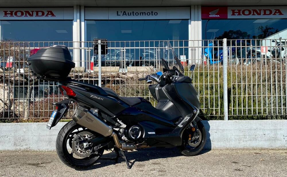 Yamaha T-Max 530 DX (2017 - 19) (5)