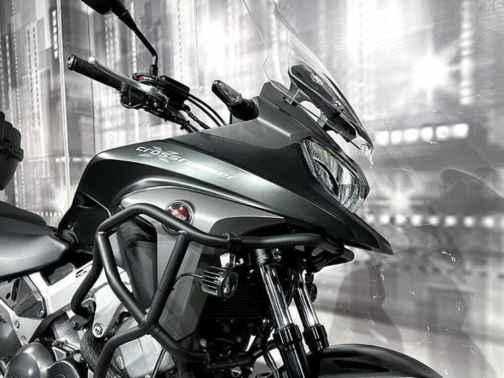 Honda Crossrunner ABS (2015 - 16) (4)