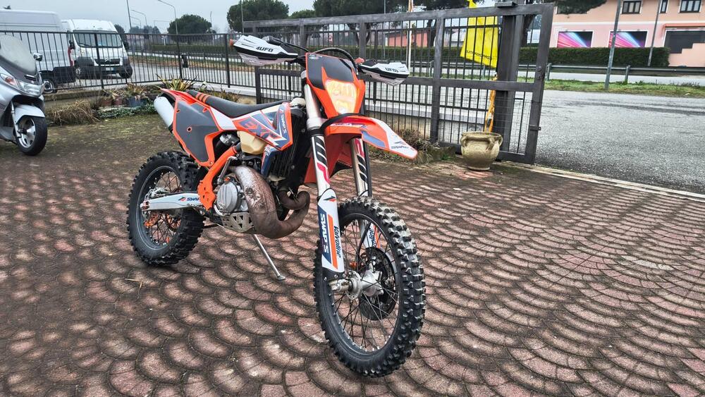 KTM 250 EXC TPI (2018) (4)