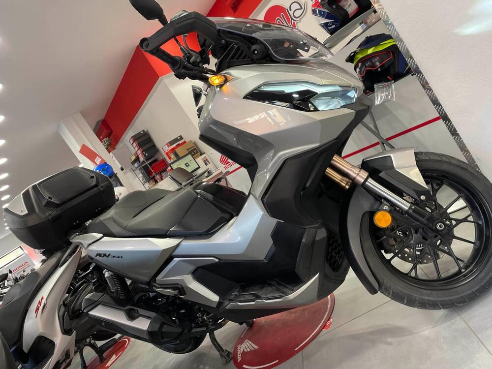 Honda ADV 350 (2022 - 24)