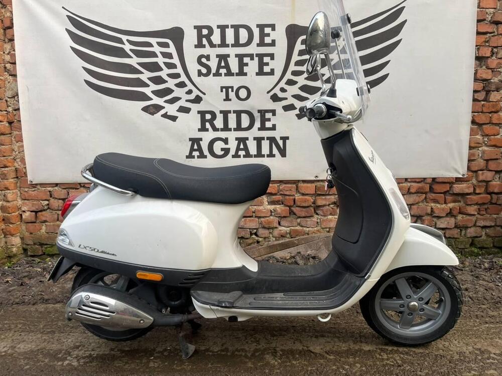 Vespa LX 50 4T (2009 - 14)