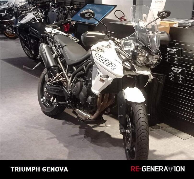 Triumph Tiger 800 XRx (2015 - 17) (2)