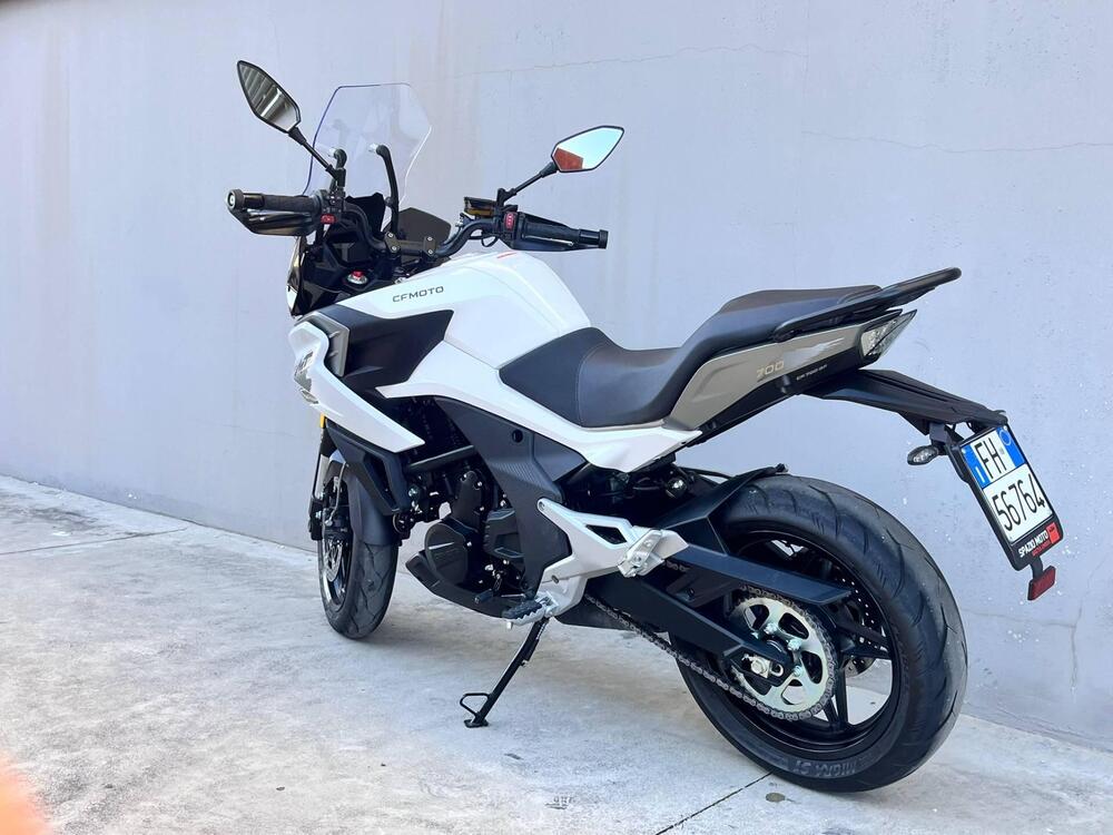 CFMOTO 700MT (2024 - 25) (4)