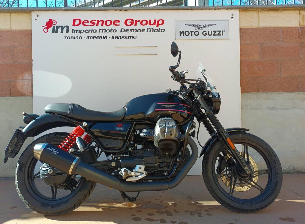 Moto Guzzi V7 Special Edition (2022 - 25)