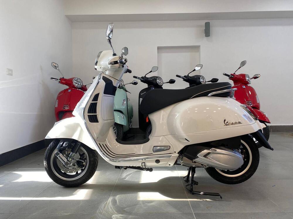 Vespa GTS 310 Super (2025) (3)