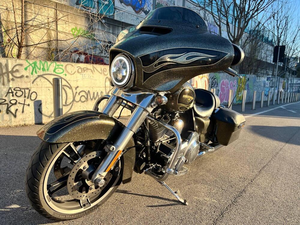 Harley-Davidson 1690 Street Glide Special (2014 - 16) - FLHX (2)