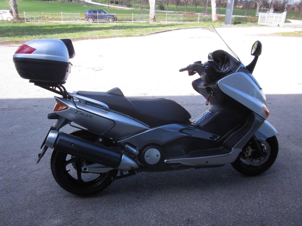 Yamaha T-Max 500 (2004 - 07) (2)