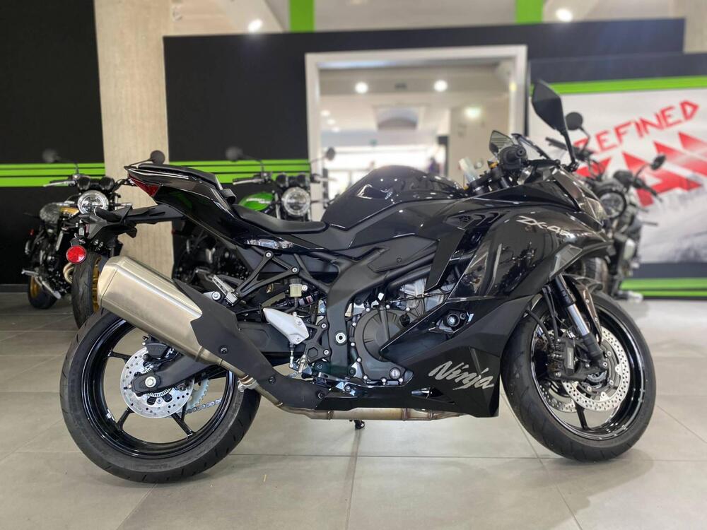 Kawasaki Ninja ZX-4R (2024 - 25)