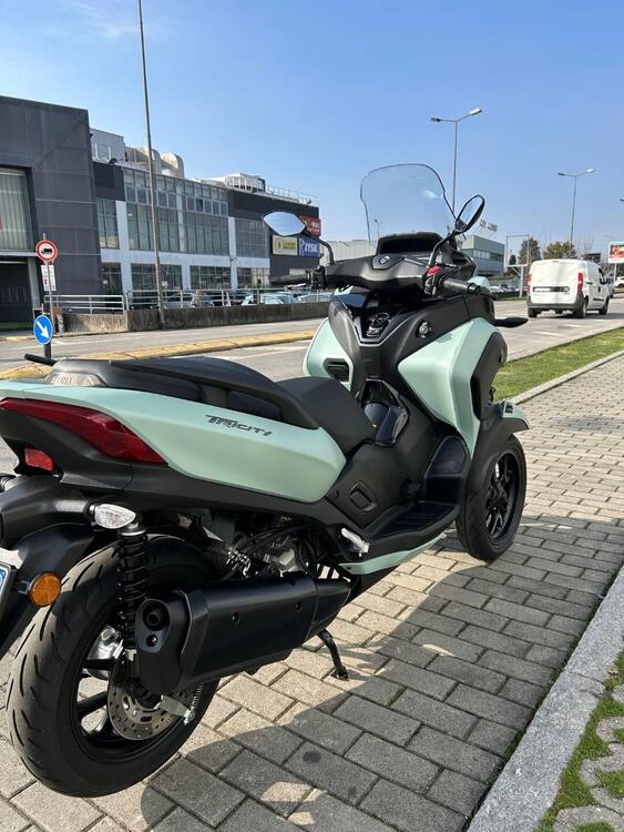 Yamaha Tricity 300 (2021 - 25) (4)