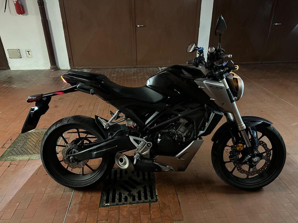 Honda CB 125 R (2018 - 20) (2)