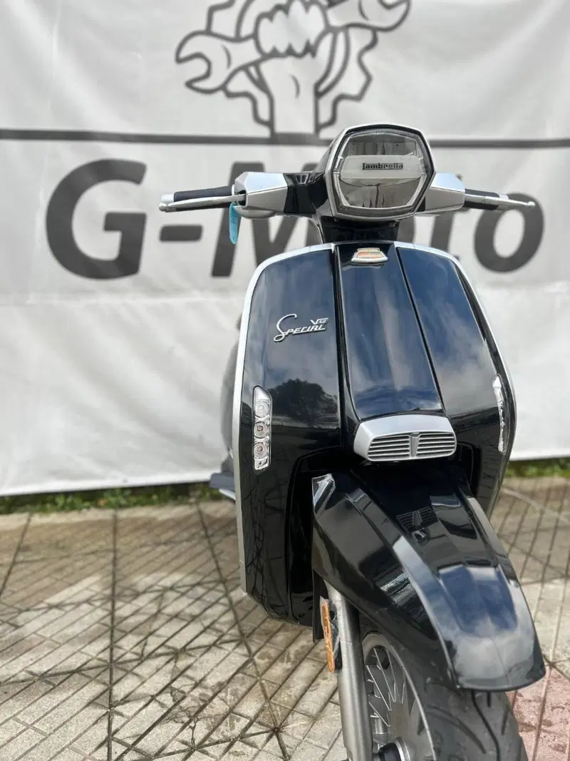 Lambretta V50 Special (2021 - 26) (5)