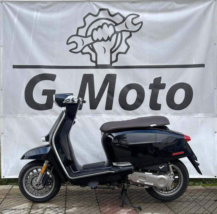 Lambretta V 50 Special (2021 - 24) (2)