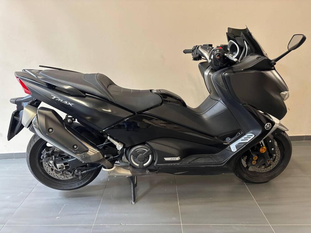 Yamaha T-Max 530 DX (2017 - 19) (2)