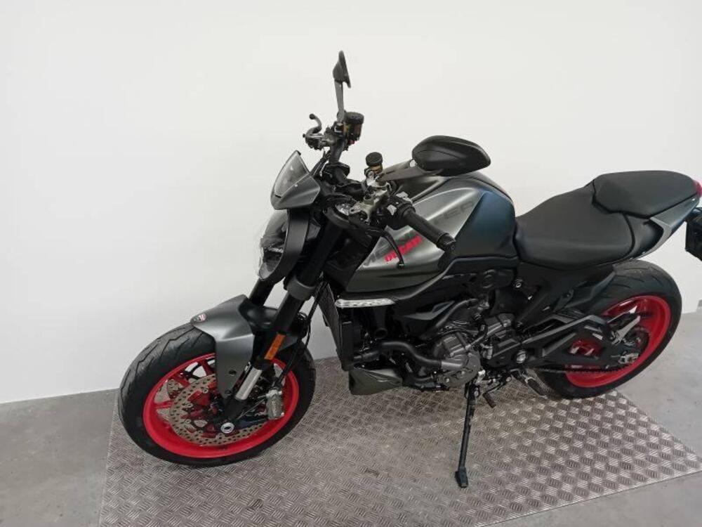 Ducati Monster 937 + (2021 - 25) (4)