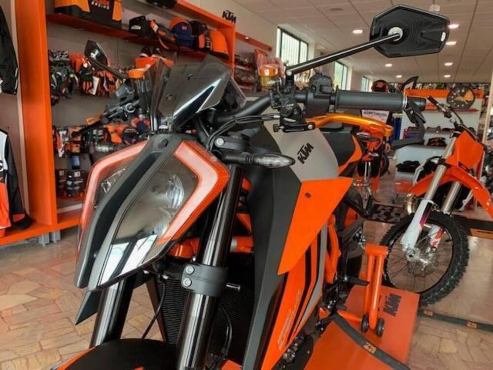 KTM 1290 Super Duke R EVO (2022 - 23) (3)