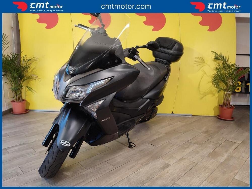 Kymco X-Town 300i ABS (2016 - 20) (2)