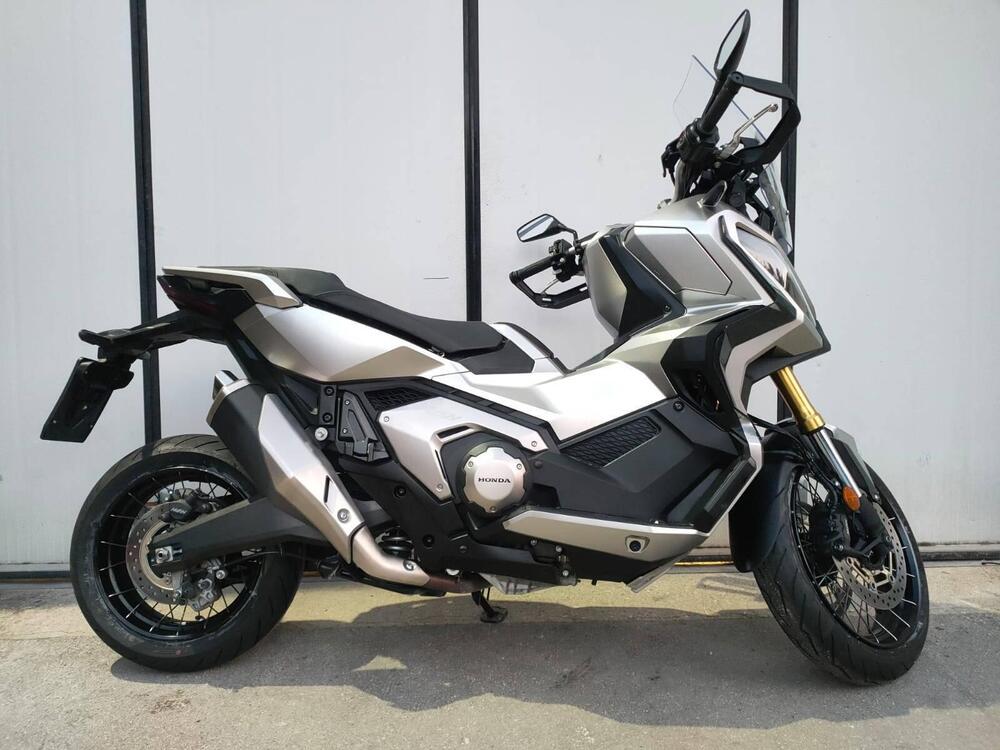 Honda X-ADV 750 DCT (2021 - 24) (2)