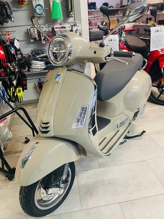 Vespa GTS 310 (2025)