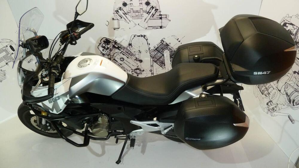 CFMOTO 650MT (2021 - 24) (2)