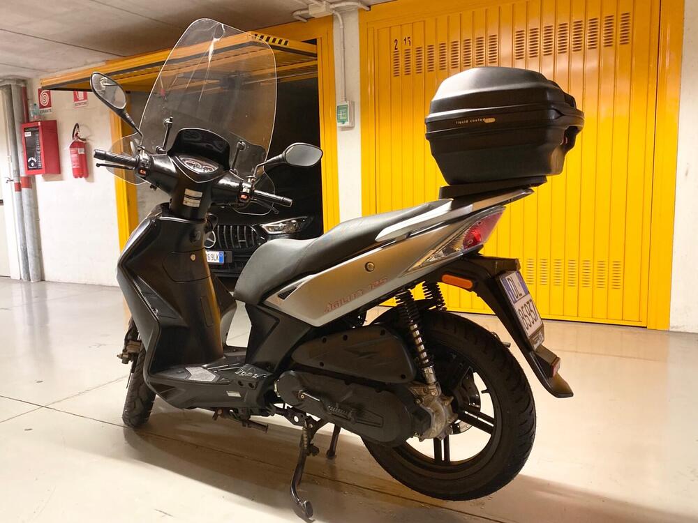 Kymco Agility 125 R16 (2008 - 17) (4)