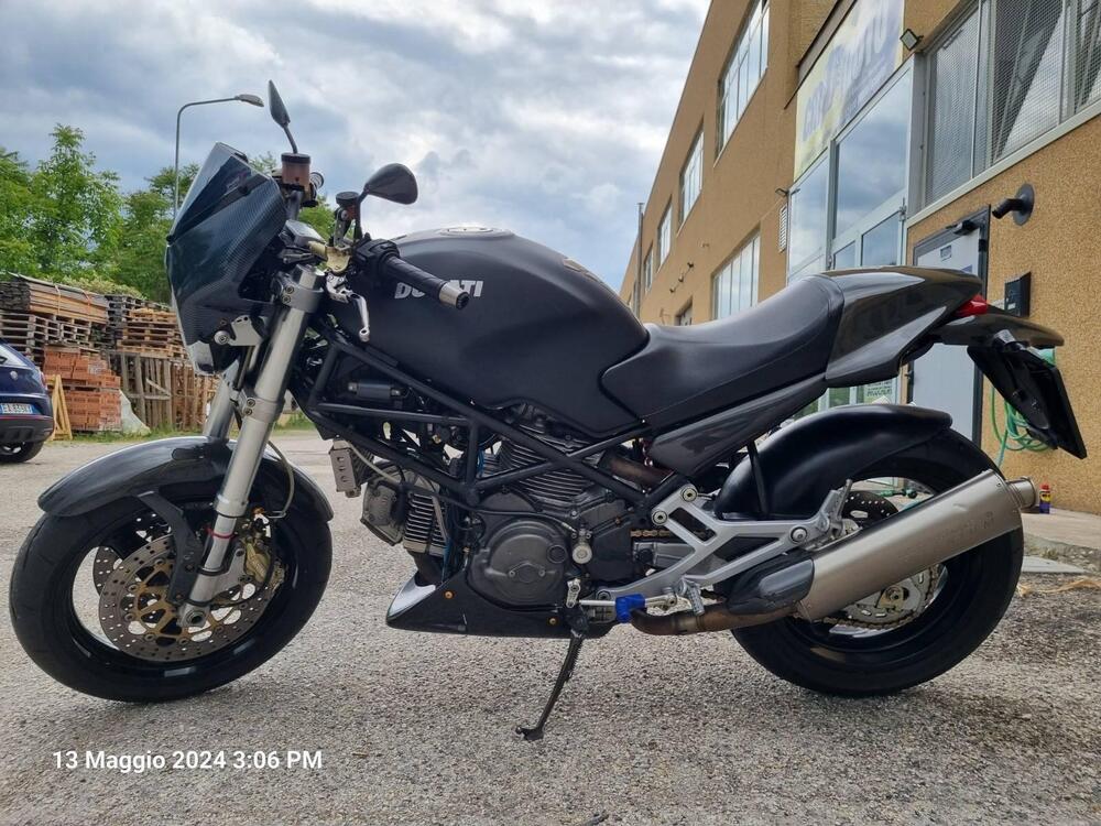 Ducati Monster 900 Dark I.E. (1999 - 02)