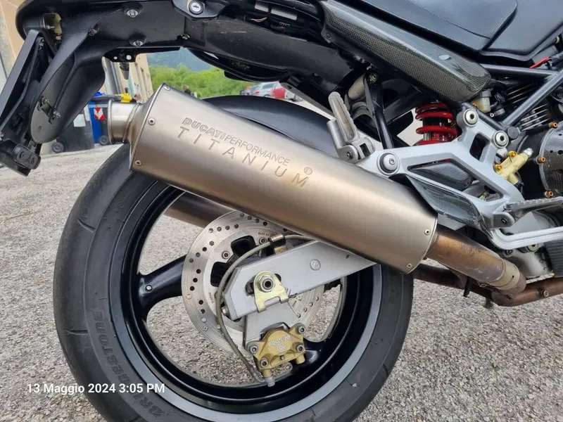 Ducati Monster 900 Dark I.E. (1999 - 02) (7)