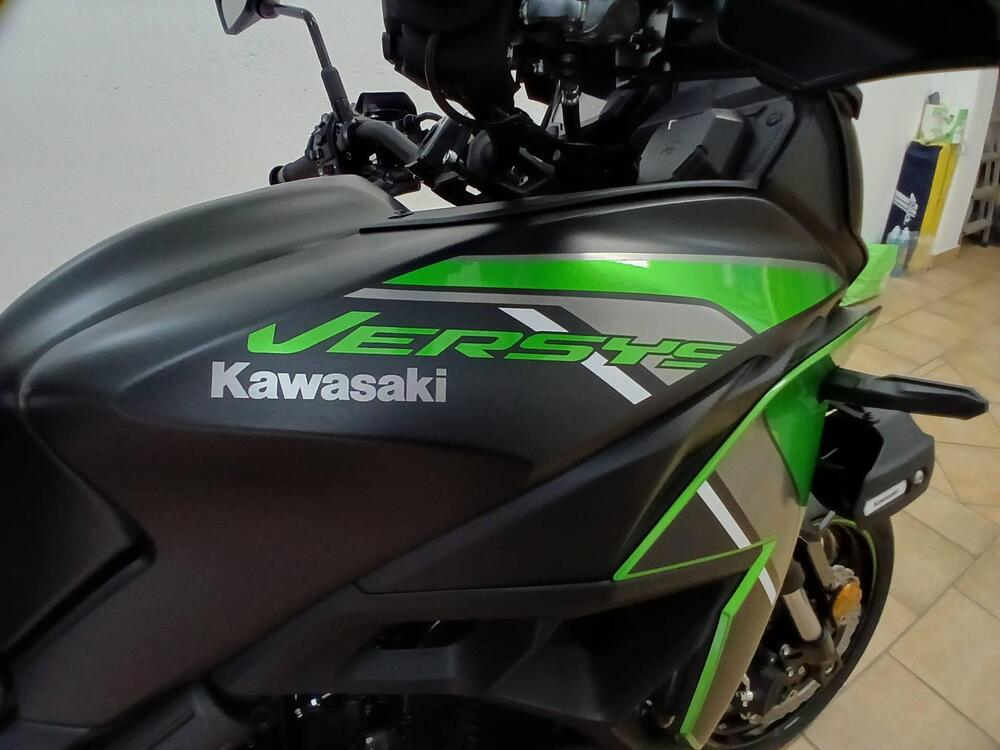 Kawasaki Versys 650 Tourer Plus (2022 - 24) (4)